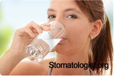 Качество питьевой воды влияет на развитие кариеса