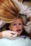 Первый визит малыша к стоматологу